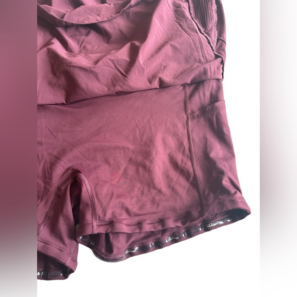 Lululemon Play Off The Pleats Skirt 13" Cassis W8AA4S Lined Running Size 12 - Picture 5 of 13